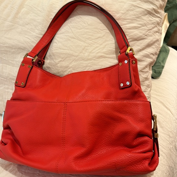 NWOT BEAUTIFUL MICHAEL KORS ORANGE/RED HANDBAG - Picture 3 of 6
